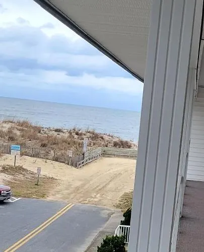 Beachfront In Paradise